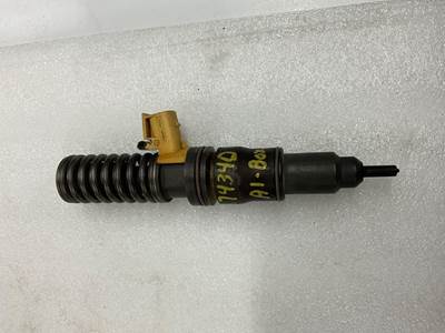 Volvo D11 Fuel Injector