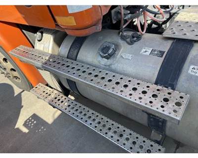 Freightliner Cascadia 113 Fuel Tank Strap / Bracket for a Freightliner CASCADIA 113BBC