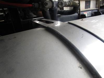 Freightliner Cascadia 125 Fuel Tank Strap / Bracket