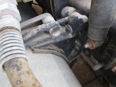 Freightliner Cascadia 125 Fuel Tank Strap / Bracket