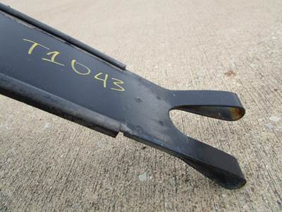 Freightliner Cascadia Fuel Tank Strap / Bracket