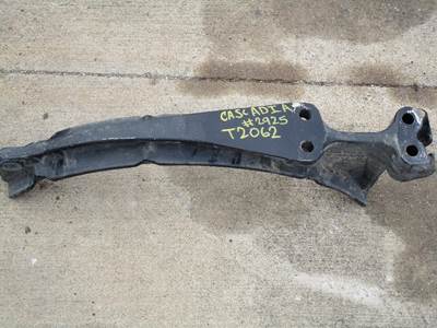 Freightliner Cascadia Fuel Tank Strap / Bracket for a Freightliner CASCADIA 125