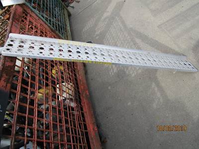 Freightliner Cascadia Fuel Tank Strap / Bracket