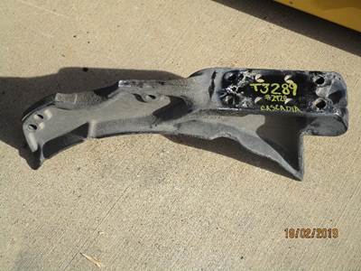 Freightliner Cascadia Fuel Tank Strap / Bracket