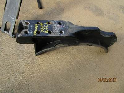 Freightliner Cascadia Fuel Tank Strap / Bracket