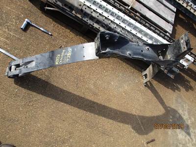 Freightliner Cascadia Fuel Tank Strap / Bracket for a Freightliner CASCADIA 125