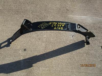 Freightliner Cascadia Fuel Tank Strap / Bracket for a Freightliner CASCADIA 125