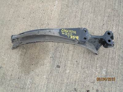 Freightliner Cascadia Fuel Tank Strap / Bracket for a Freightliner CASCADIA 125