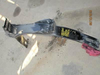 Freightliner Cascadia Fuel Tank Strap / Bracket for a Freightliner CASCADIA 125