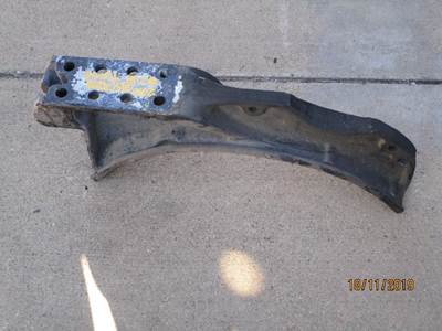 Freightliner Cascadia Fuel Tank Strap / Bracket
