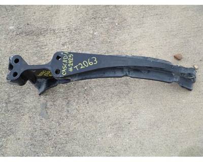 Freightliner Cascadia Fuel Tank Strap / Bracket for a Freightliner CASCADIA 125