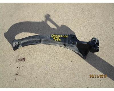 Freightliner Cascadia Fuel Tank Strap / Bracket for a Freightliner CASCADIA 113BBC
