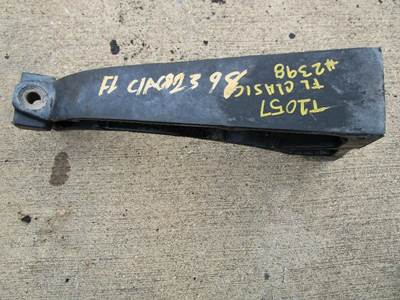 Freightliner Classic XL Fuel Tank Strap / Bracket for a Freightliner FLD120