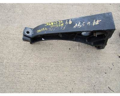 Freightliner Classic XL Fuel Tank Strap / Bracket for a Freightliner FLD120