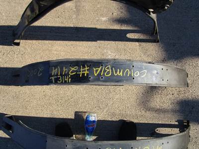 Freightliner Columbia Fuel Tank Strap / Bracket for a Freightliner COLUMBIA 120
