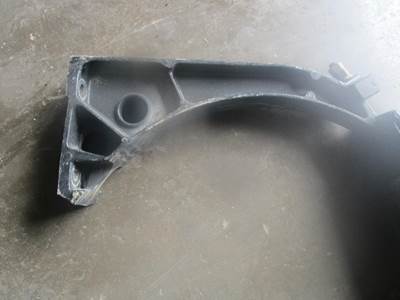 Freightliner FLD120 Fuel Tank Strap / Bracket