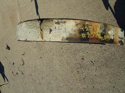 Freightliner FLD120 Fuel Tank Strap / Bracket