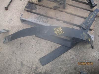 Freightliner FLD120 Fuel Tank Strap / Bracket