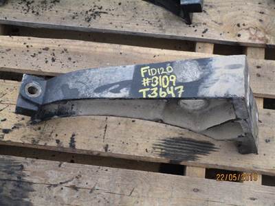 Freightliner FLD120 Fuel Tank Strap / Bracket