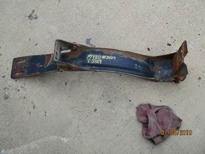 Freightliner FLD120 Fuel Tank Strap / Bracket