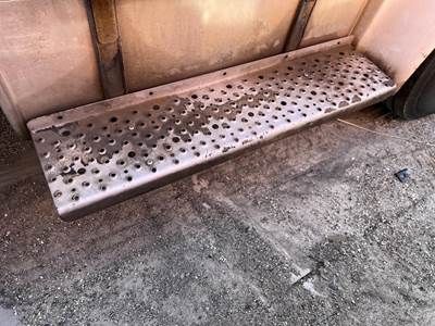 Freightliner M2 106 Fuel Tank Strap / Bracket