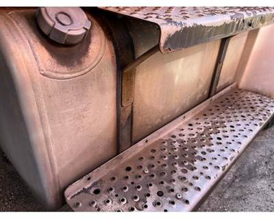 Freightliner M2 106 Fuel Tank Strap / Bracket