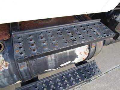 International 4300 Fuel Tank Strap / Bracket