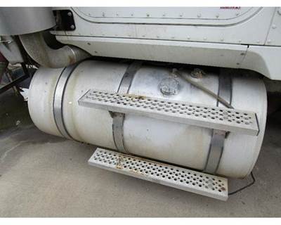 International 5900i Right Fuel Tank Strap / Bracket