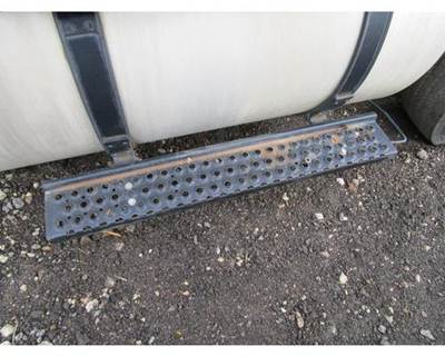 International 9100i Fuel Tank Strap / Bracket