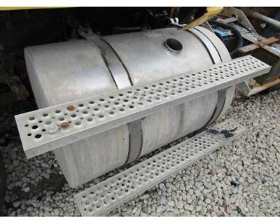 International 9200i Fuel Tank Strap / Bracket