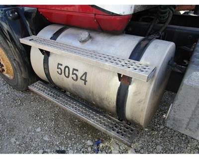 International 9200i Fuel Tank Strap / Bracket