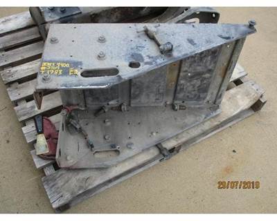 International 9400i Fuel Tank Strap / Bracket