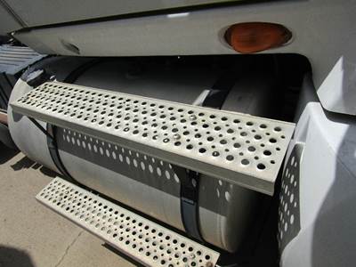 International ProStar Fuel Tank Strap / Bracket