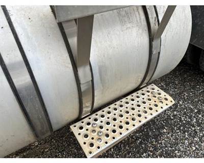 International ProStar Fuel Tank Strap / Bracket