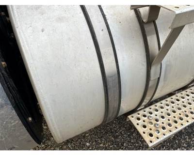 International ProStar Fuel Tank Strap / Bracket