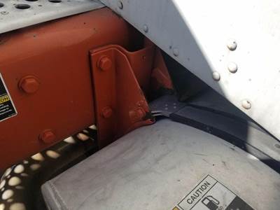 Kenworth T660 Fuel Tank Strap / Bracket