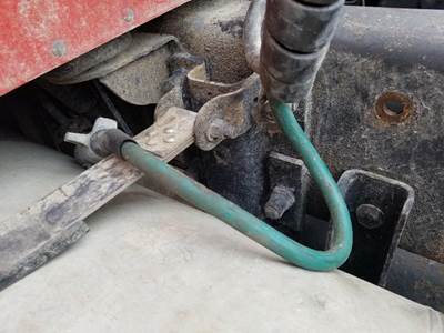 Kenworth T800 Fuel Tank Strap / Bracket