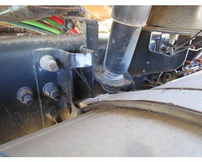 Mack Pinnacle CHU613 Fuel Tank Strap / Bracket for a Mack CHU613