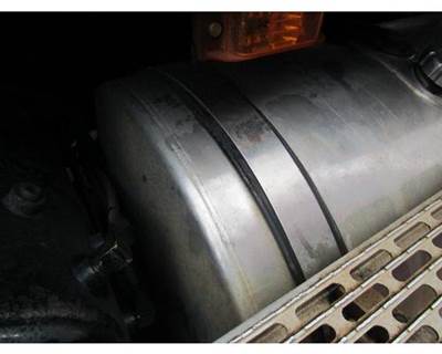 Mack Pinnacle CXP613 Fuel Tank Strap / Bracket for a Mack CXP613