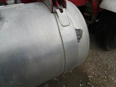 Peterbilt 375 Fuel Tank Strap / Bracket