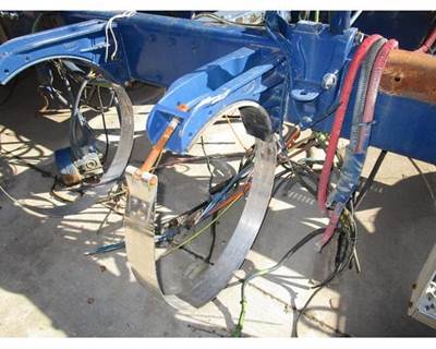 Peterbilt 379 Left Fuel Tank Strap / Bracket
