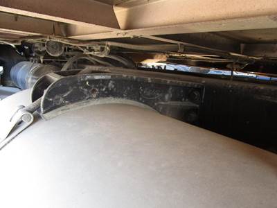 Peterbilt 387 Fuel Tank Strap / Bracket