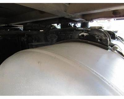 Peterbilt 387 Fuel Tank Strap / Bracket