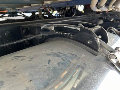 Peterbilt 579 Fuel Tank Strap / Bracket