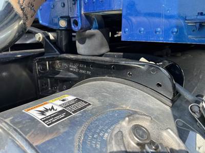 Peterbilt 579 Fuel Tank Strap / Bracket