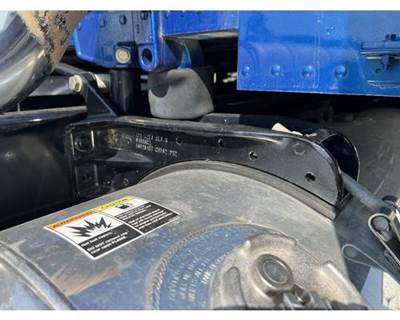 Peterbilt 579 Fuel Tank Strap / Bracket