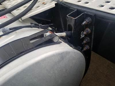 Volvo VNL Fuel Tank Strap / Bracket