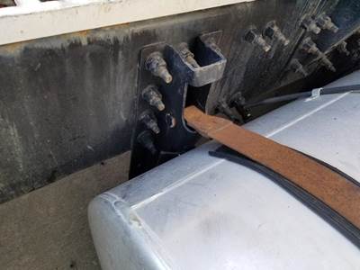 Volvo VNL Fuel Tank Strap / Bracket