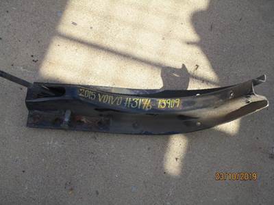 Volvo VNL Fuel Tank Strap / Bracket