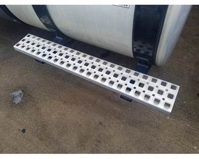 Volvo VNL Fuel Tank Strap / Bracket